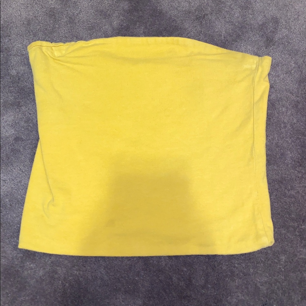 brandy melville tube tops SOLD🥳😆